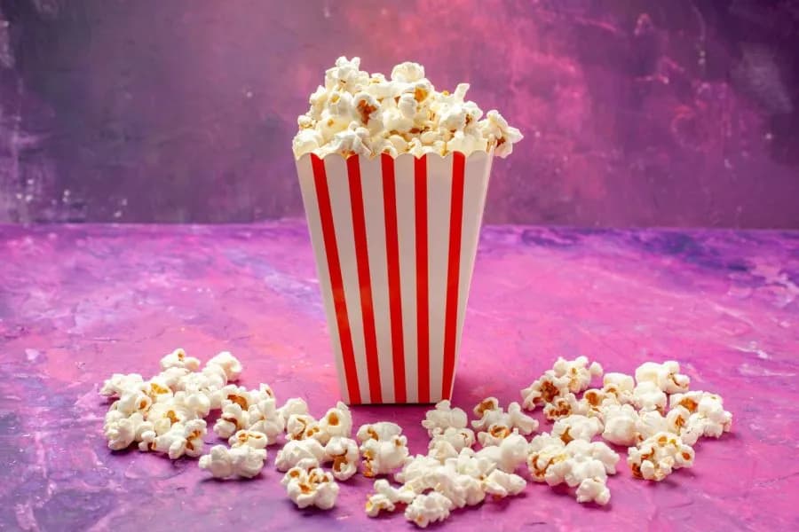 Czy popcorn jest dietetyczny? Wartości odżywcze i sekrety zdrowej przekąski